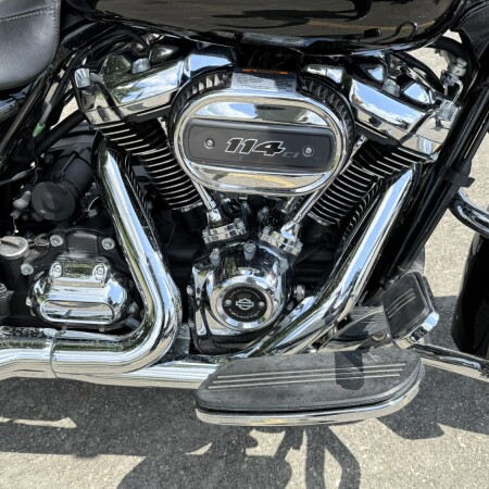 2022 Harley-Davidson® Street Glide® Special thumb 1