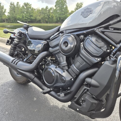 RH975 2025 Nightster™ thumb 3