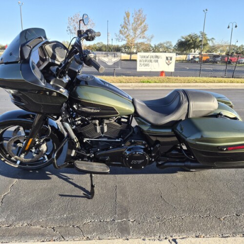 FLTRX 2026 Road Glide® thumb 0