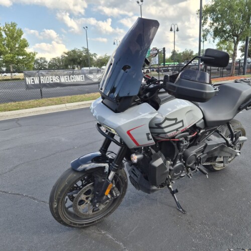 RA1250ST 2025 Pan America® 1250 ST thumb 1