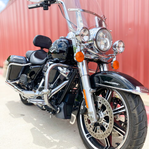 2020 Harley-Davidson® Road King® FLHR thumb 1