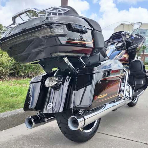 Harley-Davidson® CVO™ Road Glide® LTD Anniversary 2023 thumb 1