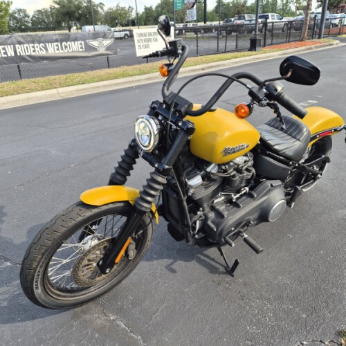 FXBB 2019 Street Bob® thumb 1
