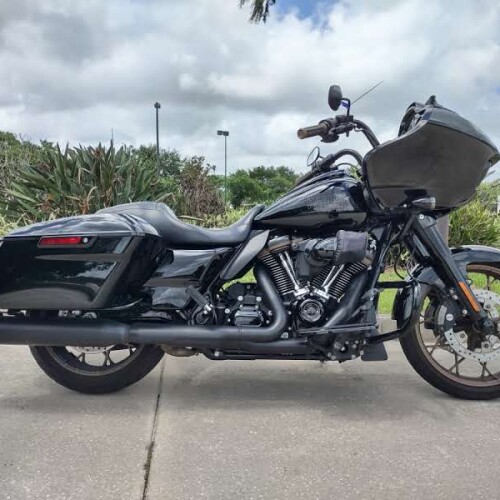 Harley-Davidson® Road Glide® ST 2023 thumb 3