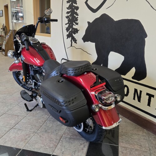 2026 Harley-Davidson® Heritage Classic Brilliant Red Black Laced Wheels thumb 2