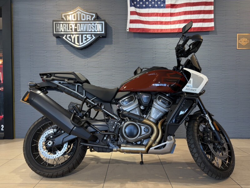 2024 Harley-Davidson® Pan America™ 1250 Special Red Rock / Birch White 