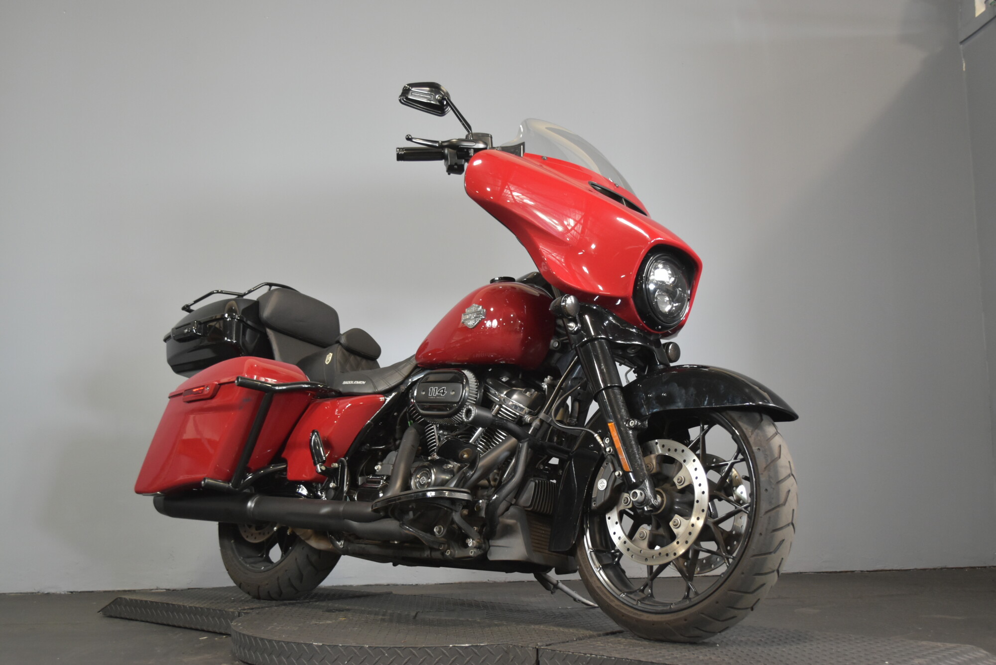 2021 Harley-Davidson® Street Glide® Special FLHXS, photo 2