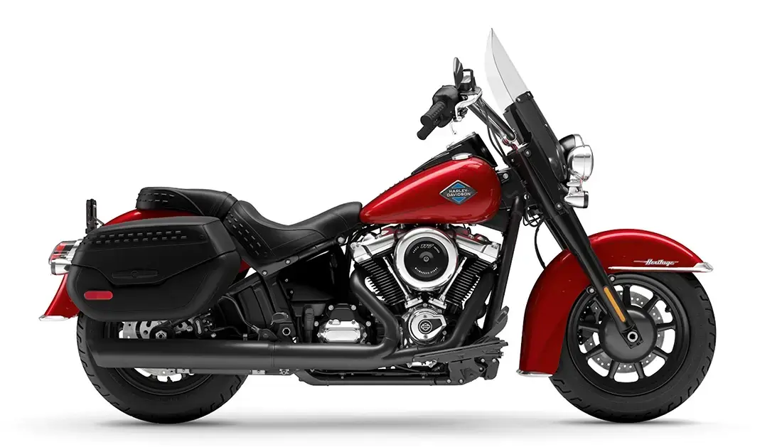 2026 Harley-Davidson® Heritage Classic Brilliant Red Black Cast Wheels FLHC, photo 6