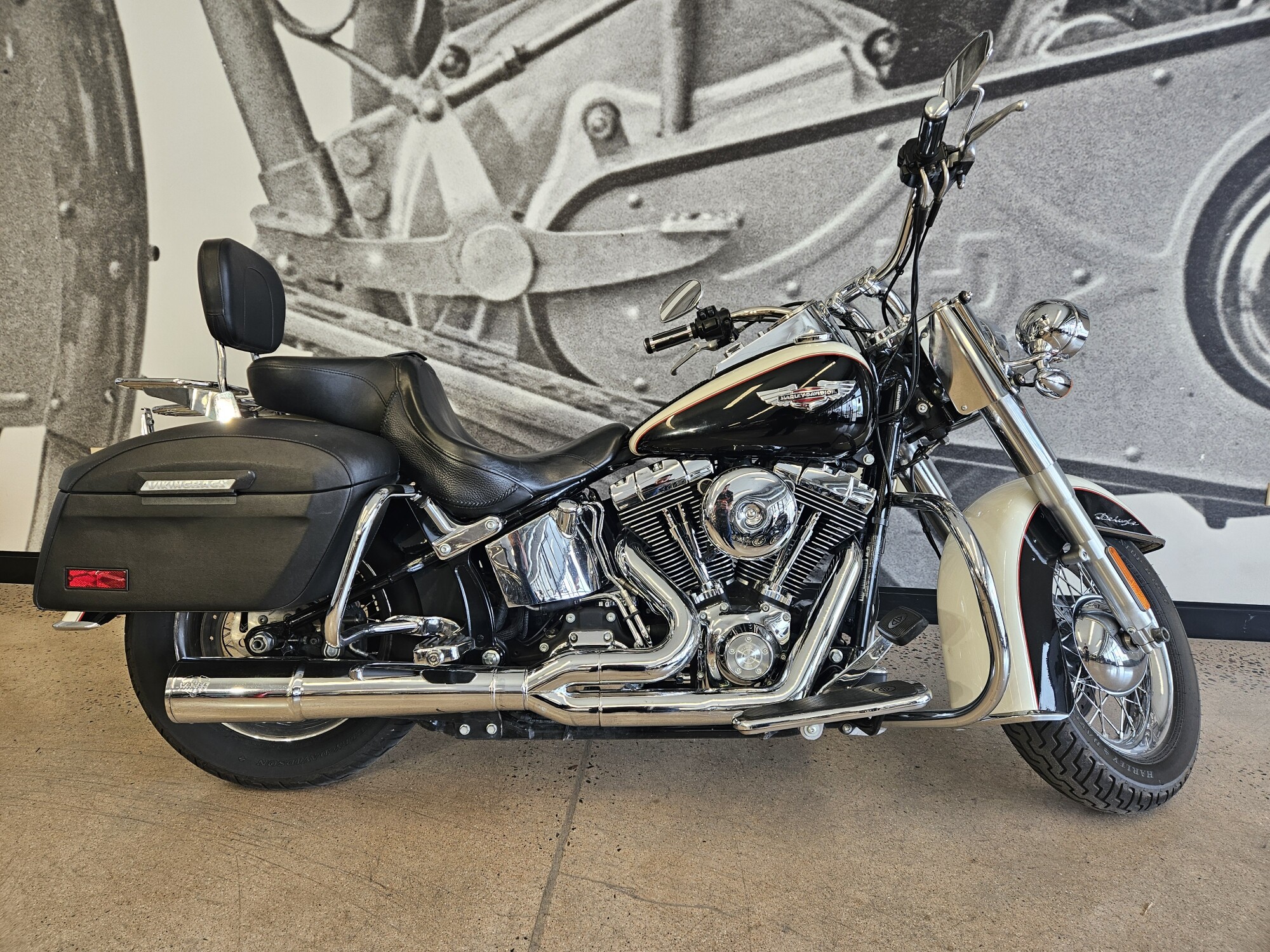 2011 Softail® Deluxe 