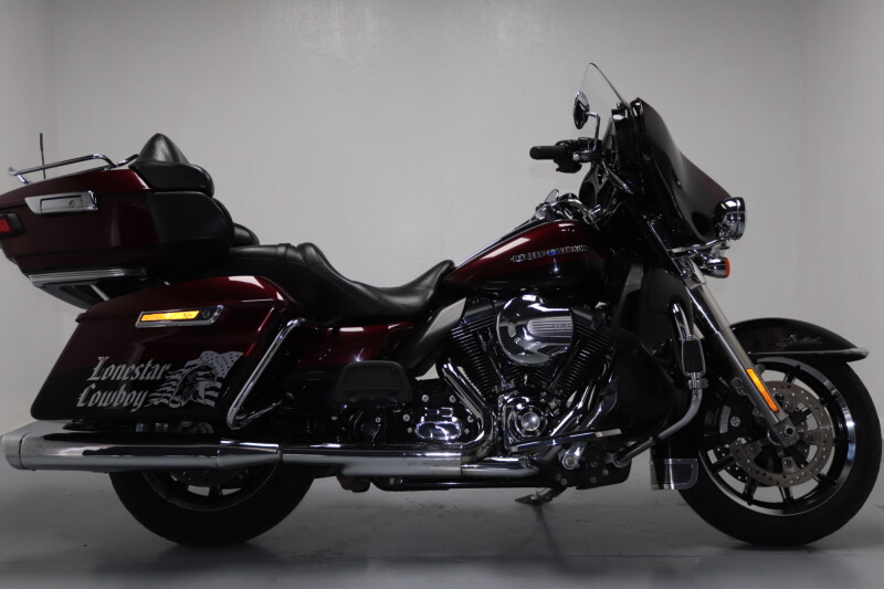 2014 Harley-Davidson® Electra Glide® Ultra Limited Black Cherry