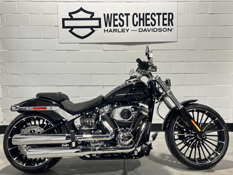 2026 Harley-Davidson® Breakout® Vivid Black FXBR