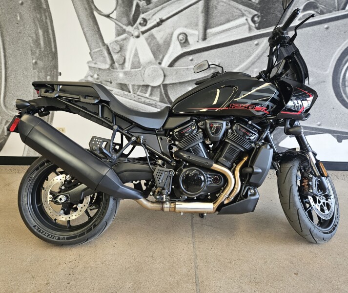 2026 Pan America® 1250 ST RA1250ST