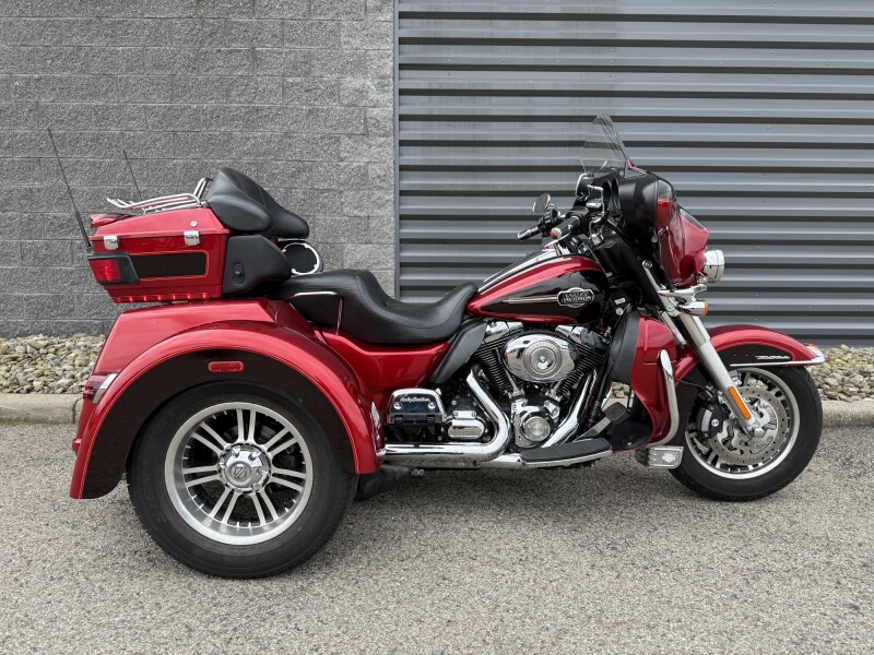 2012 Harley-Davidson® Tri Glide® Ultra FLHTCUTG