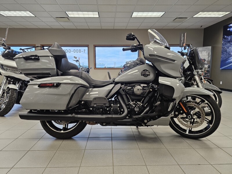 FLHXU 2025 Street Glide™ Ultra