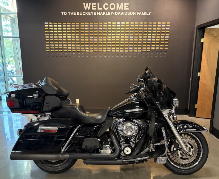 2012 Harley-Davidson® Electra Glide® Ultra Limited Vivid Black