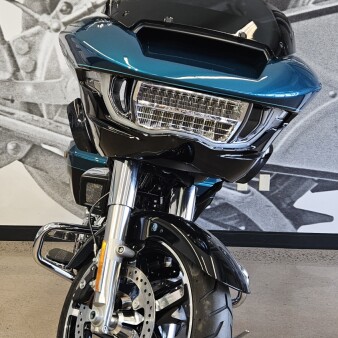 2026 Road Glide® FLTRX thumb 1