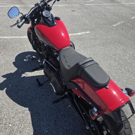 2023 Harley-Davidson® Fat Bob® 114 REDLINE RED thumb 1