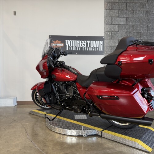 2026 Harley-Davidson® Street Glide Limited FLHXL thumb 0