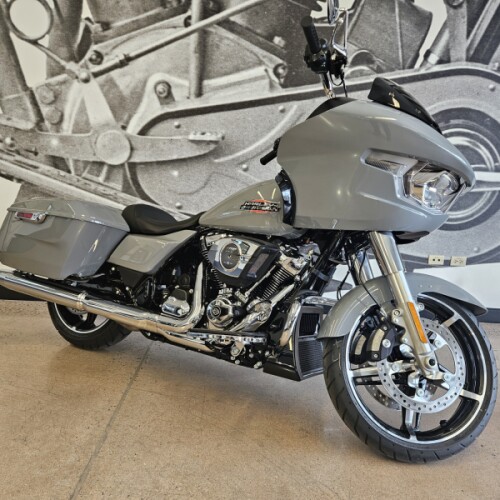 2026 Road Glide® FLTRX thumb 2