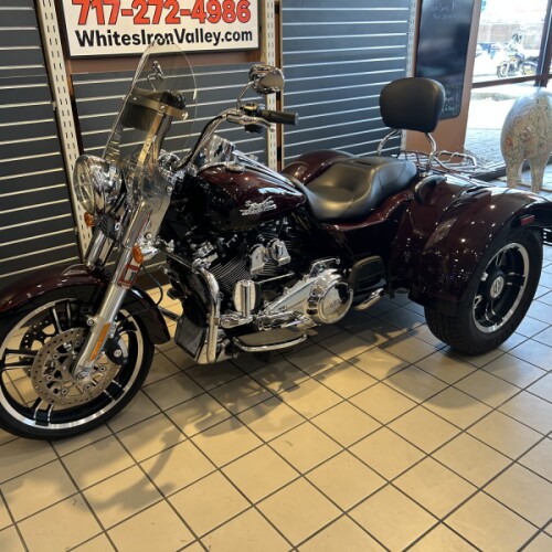 2022 H-D FLRT Freewheeler® 114ci thumb 1