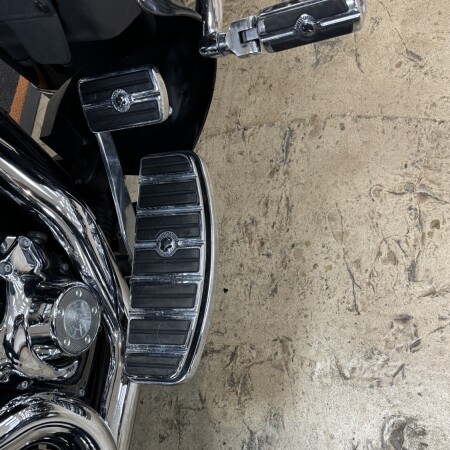 FLHTCUTG 2011 Tri Glide™ Ultra Classic® thumb 3