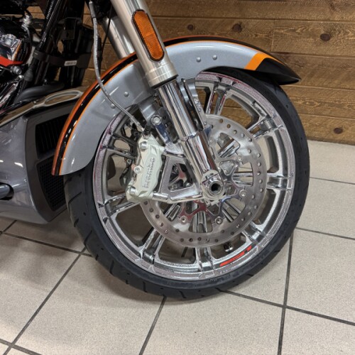 2026 Harley-Davidson® CVO Street Glide Torched Orange CVO Tri-Tone FLHXSE thumb 1