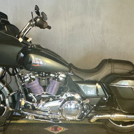 2025 Road Glide™ FLTRX  thumb 2