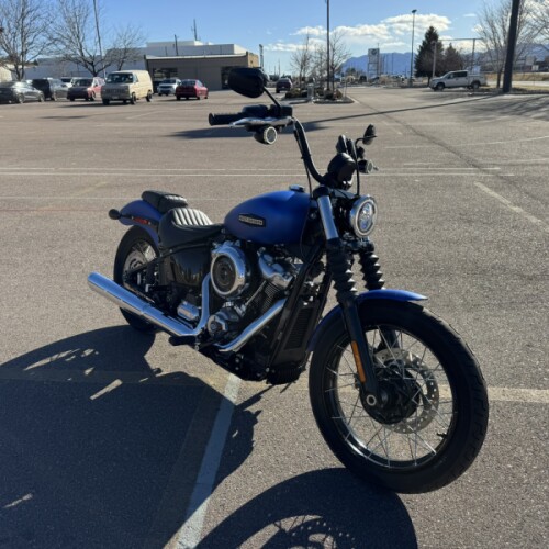 2026 Harley-Davidson® Street Bob® thumb 3