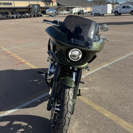 2026 Harley-Davidson® Low Rider® ST thumb 2