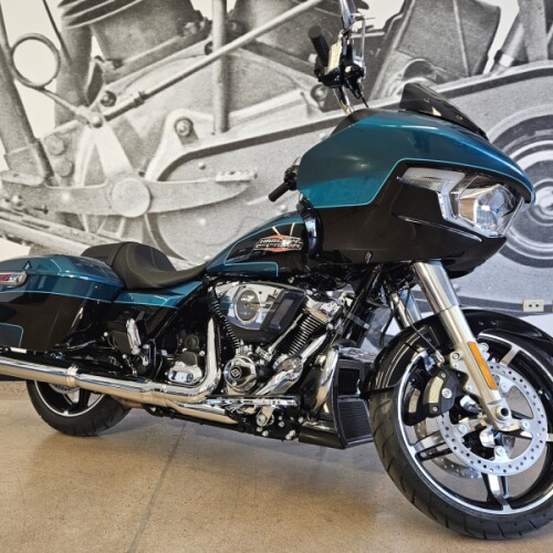 2026 Road Glide® FLTRX thumb 3