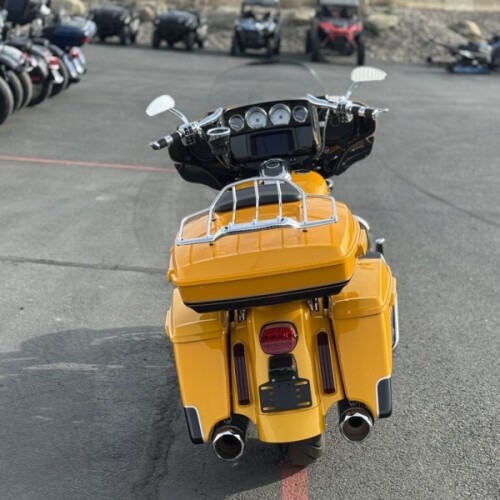 FLHXSE 2022 CVO™ Street Glide® thumb 2