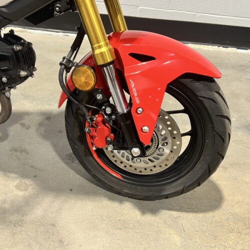 2019 Honda Grom™ ABS Cherry Red thumb 2