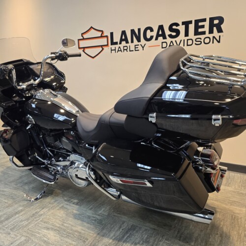 2026 Harley-Davidson® Road Glide Limited Vivid Black Chrome Trim FLTRXL thumb 0