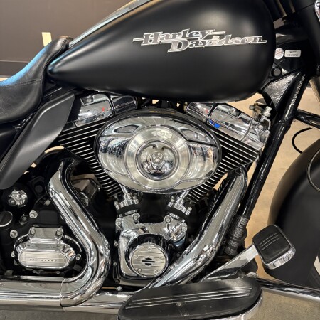 2013 Harley-Davidson® Street Glide® Black Denim thumb 1