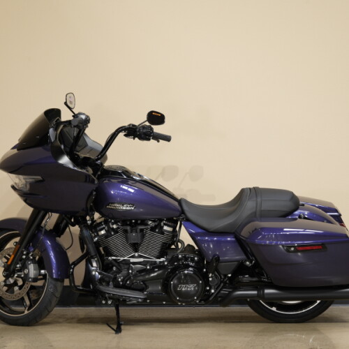 FLTRX 2026 Road Glide® thumb 2