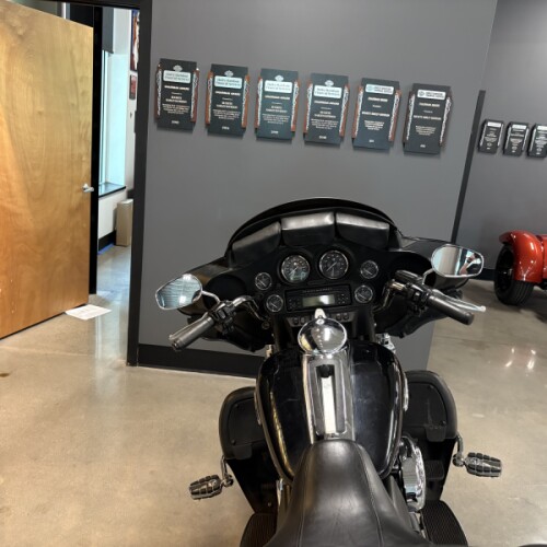 2012 Harley-Davidson® Electra Glide® Ultra Limited Vivid Black thumb 0