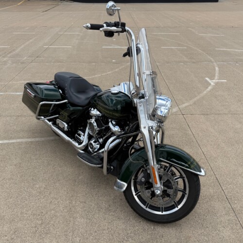 2019 Harley-Davidson® Road King® Kinetic Green thumb 3