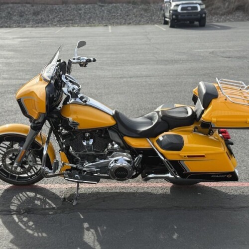 FLHXSE 2022 CVO™ Street Glide® thumb 0