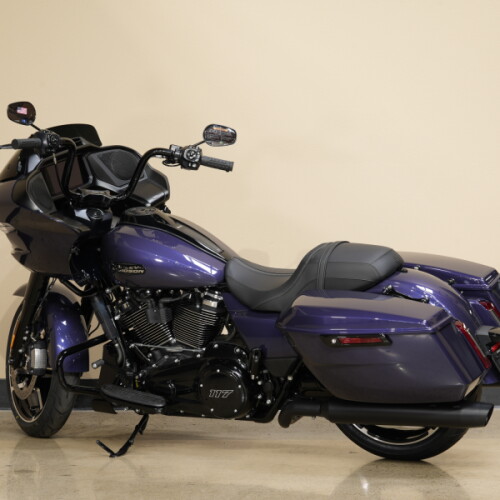 FLTRX 2026 Road Glide® thumb 1