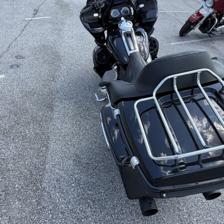 2020 Harley-Davidson® Road Glide® Limited BLACK thumb 1