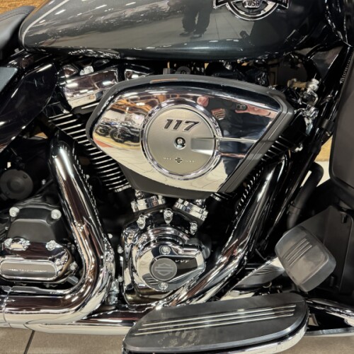 2026 Harley-Davidson® Road Glide Limited Iron Horse Metallic Chrome Trim FLTRXL thumb 2