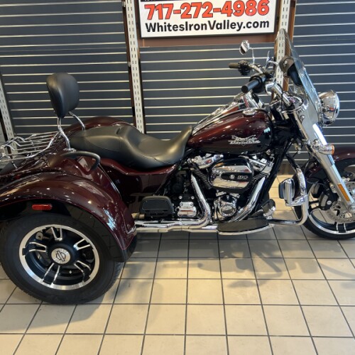 2022 H-D FLRT Freewheeler® 114ci thumb 3