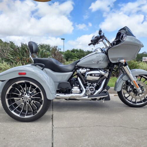 FLTRT 2024 Road Glide 3 thumb 3