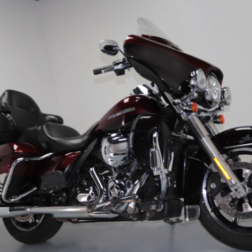 2014 Harley-Davidson® Electra Glide® Ultra Limited Black Cherry thumb 2