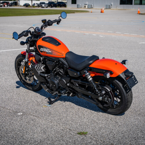 2026 Harley-Davidson® Nightster™ RH975 thumb 0