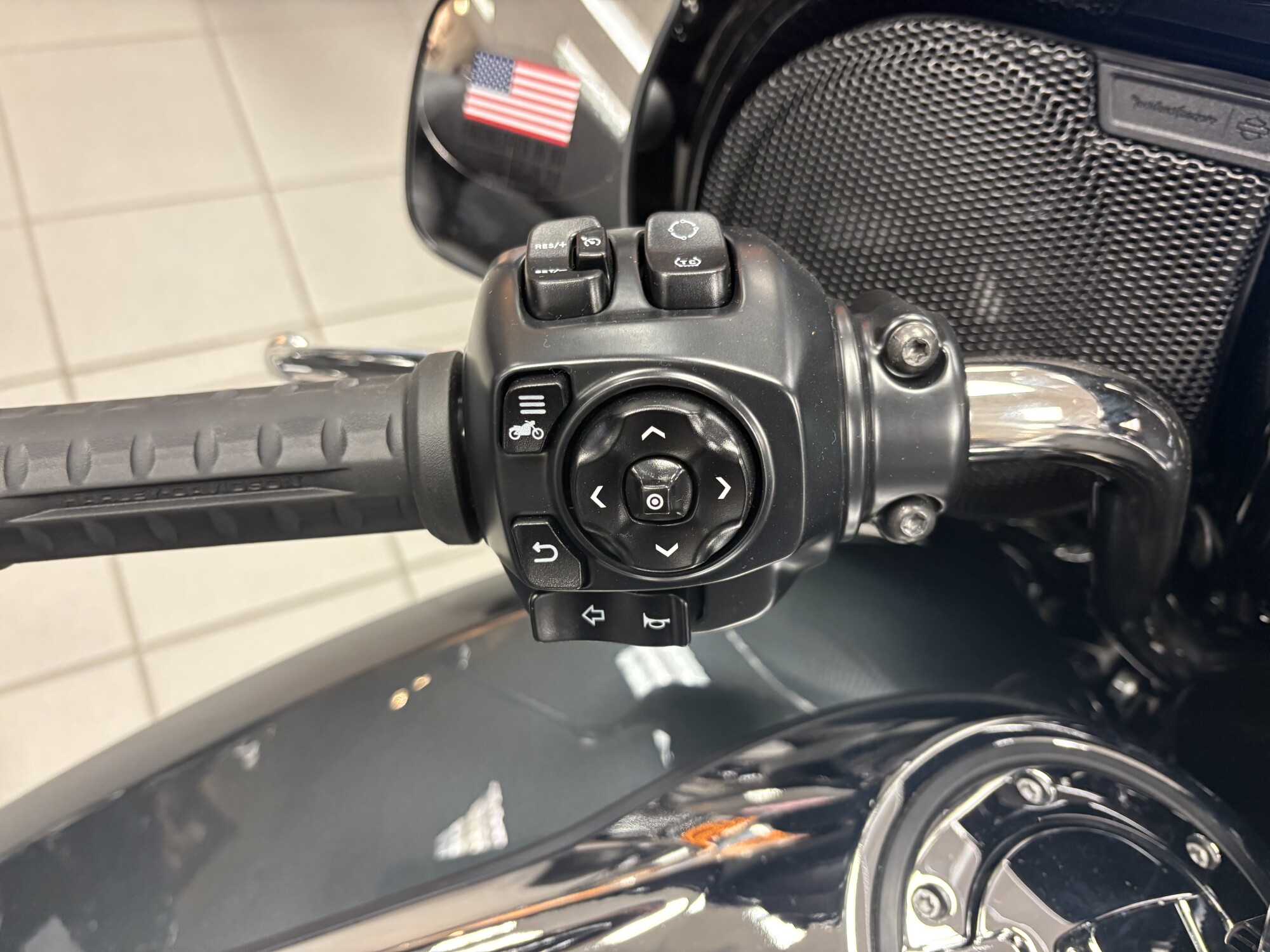FLHXL 2026 Street Glide Limited, photo 12
