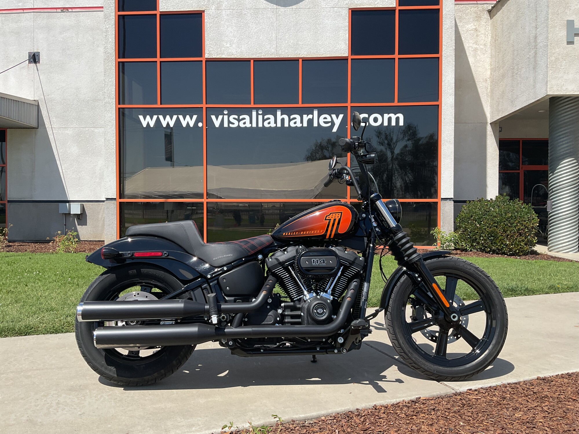 FXBBS 2023 Street Bob® 114