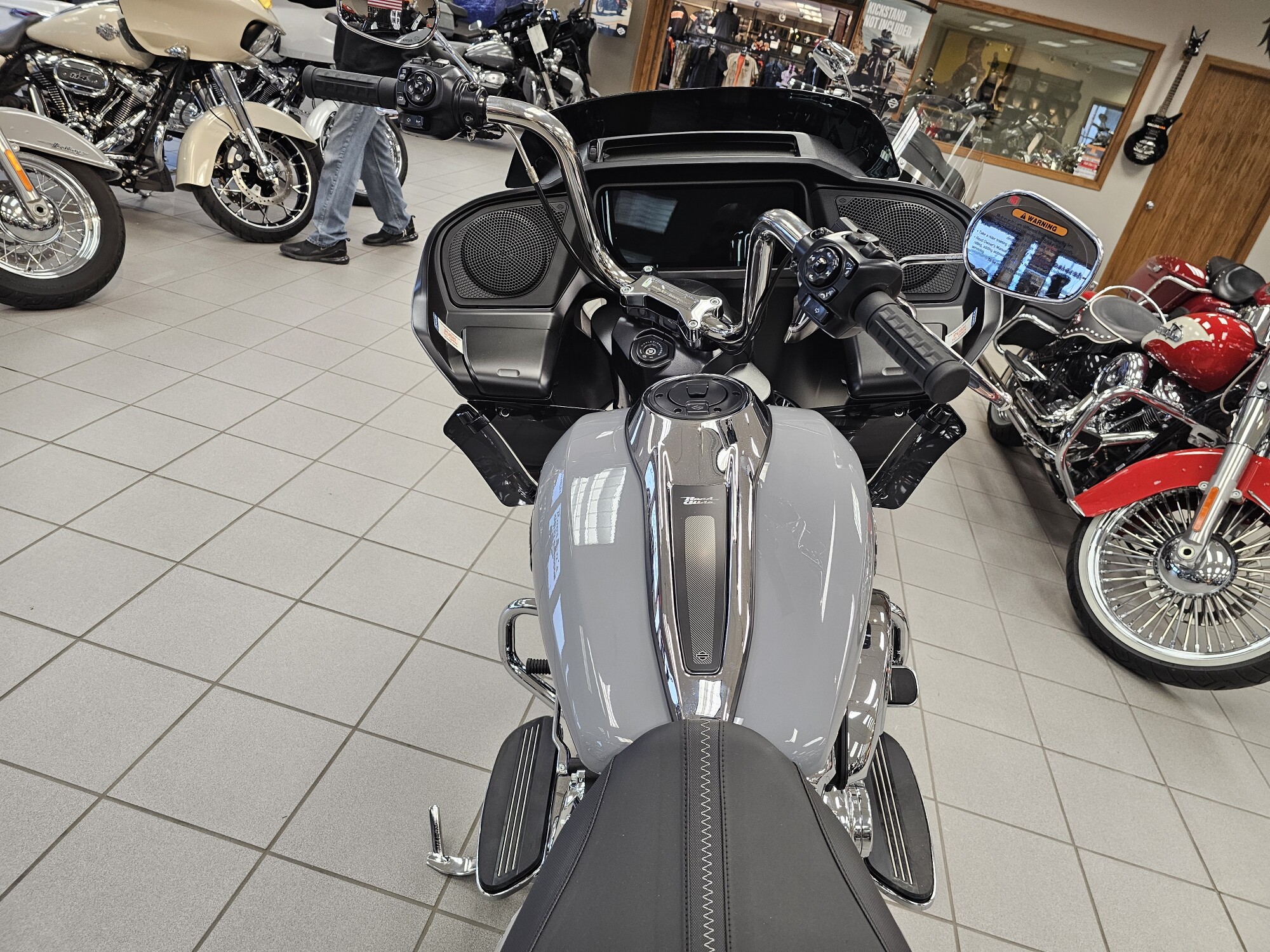 FLTRX 2026 Road Glide®, photo 19