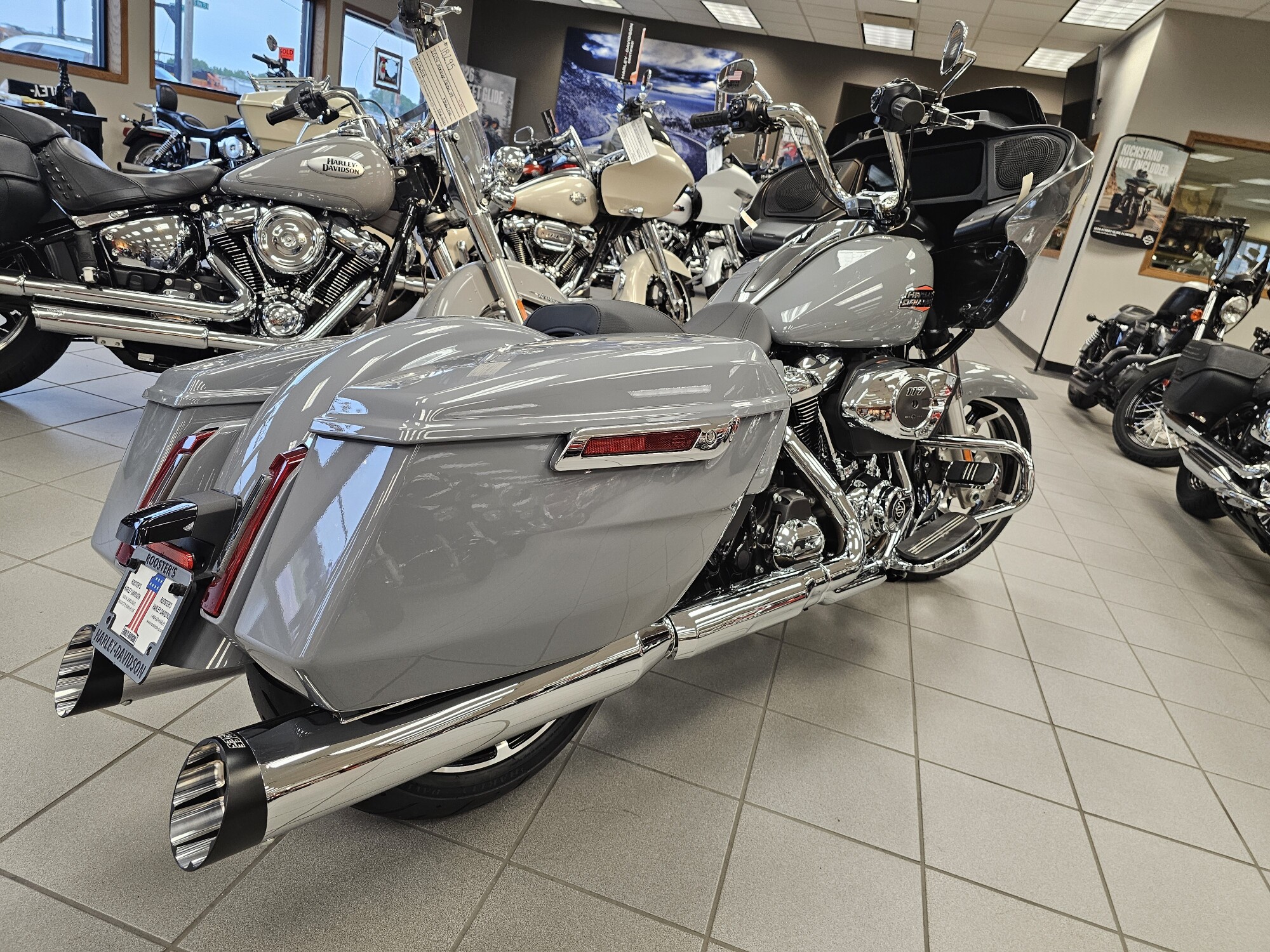FLTRX 2026 Road Glide®, photo 8