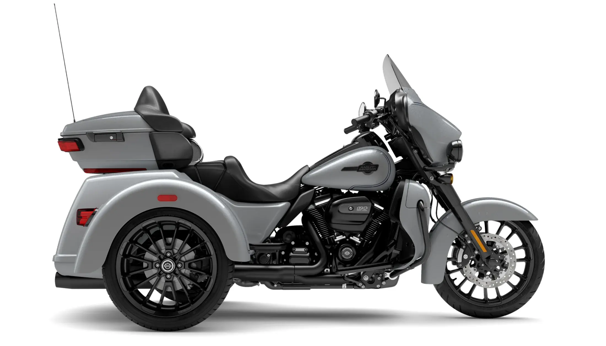 2025 FLHTCUTG Tri Glide® Ultra